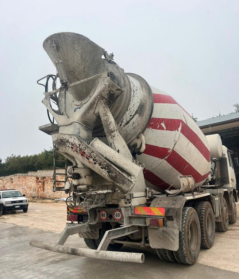 Autobetoniera Astra HD7 84 42 - Camion malaxeur: photos 3 Autobetoniera Astra HD7 84 42 - Camion malaxeur: photos 3