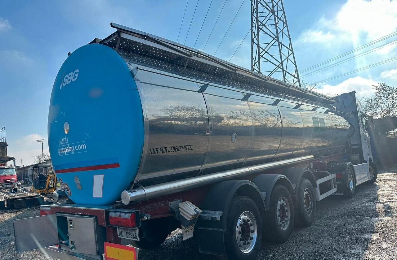Semirimorchio cisterna Menci trasporto alimentari - Semi-remorque citerne: photos 1 Semirimorchio cisterna Menci trasporto alimentari - Semi-remorque citerne: photos 1