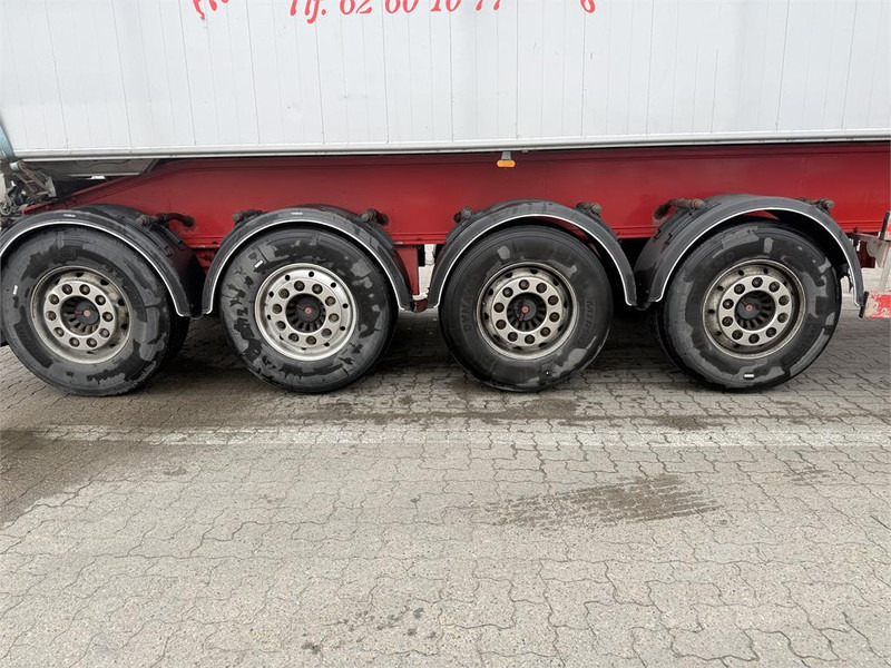 Benalu 35 m³ - Semi-remorque benne: photos 4 Benalu 35 m³ - Semi-remorque benne: photos 4