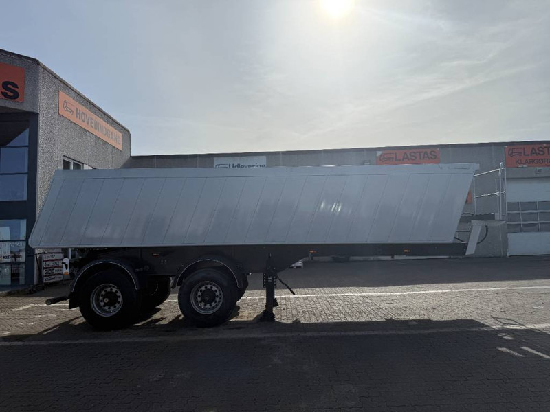 KEL-BERG 2-axle Tipper/Kipper/Tiptrailer 24 m³ - Semi-remorque benne: photos 4 KEL-BERG 2-axle Tipper/Kipper/Tiptrailer 24 m³ - Semi-remorque benne: photos 4