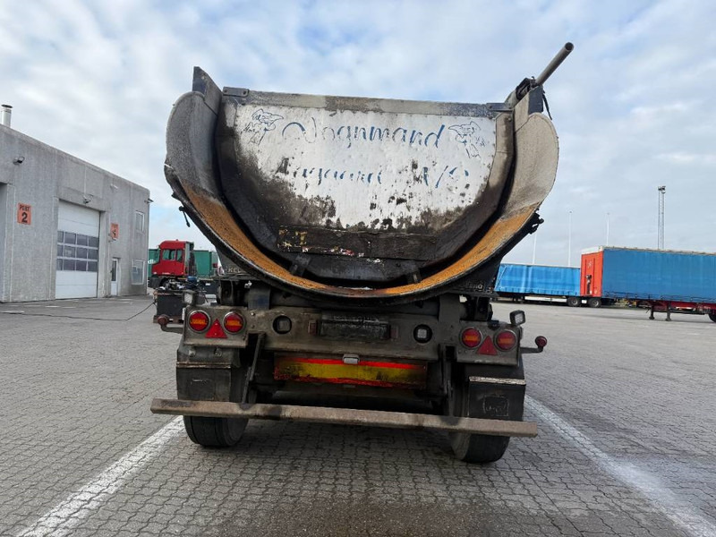 KEL-BERG Asphalt tipper trailer / Asphalt-Kippanhänger / - Semi-remorque benne: photos 4 KEL-BERG Asphalt tipper trailer / Asphalt-Kippanhänger / - Semi-remorque benne: photos 4