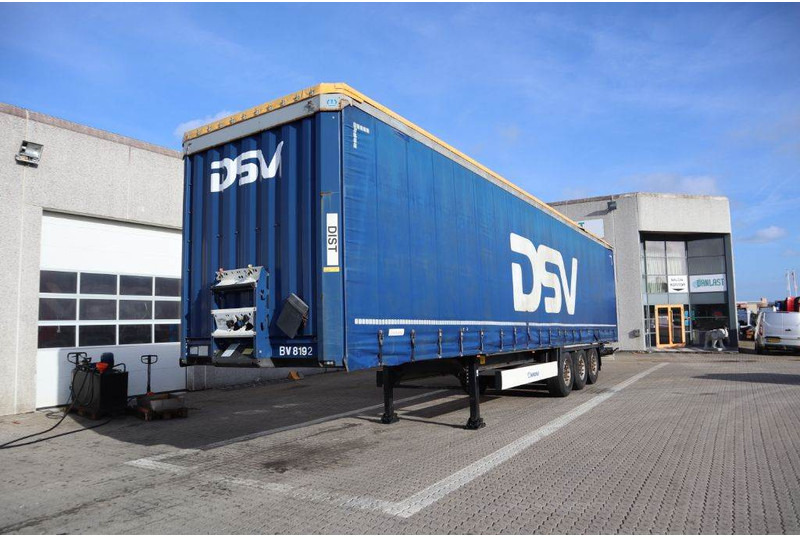 Krone 3 axle curtainside trailer - Semi-remorque rideaux coulissants: photos 1 Krone 3 axle curtainside trailer - Semi-remorque rideaux coulissants: photos 1