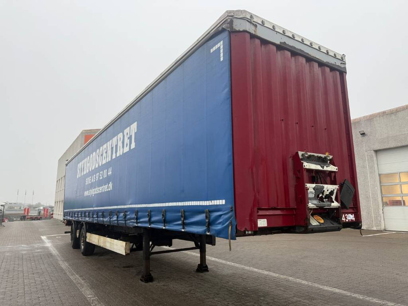 Krone City curtain / City-Plane / City gardin - Semi-remorque rideaux coulissants: photos 1 Krone City curtain / City-Plane / City gardin - Semi-remorque rideaux coulissants: photos 1