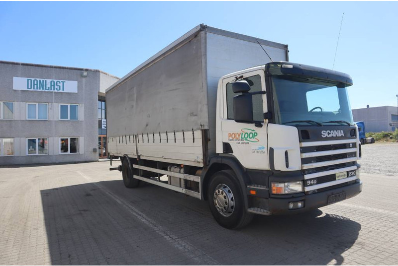 Scania P 94-230 Curtainsider/Plane/Gardin - Camion à rideaux coulissants: photos 2 Scania P 94-230 Curtainsider/Plane/Gardin - Camion à rideaux coulissants: photos 2