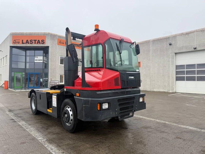 Kalmar Terminal tractor / Terminal-Zugmaschine / - Tracteur routier: photos 1 Kalmar Terminal tractor / Terminal-Zugmaschine / - Tracteur routier: photos 1