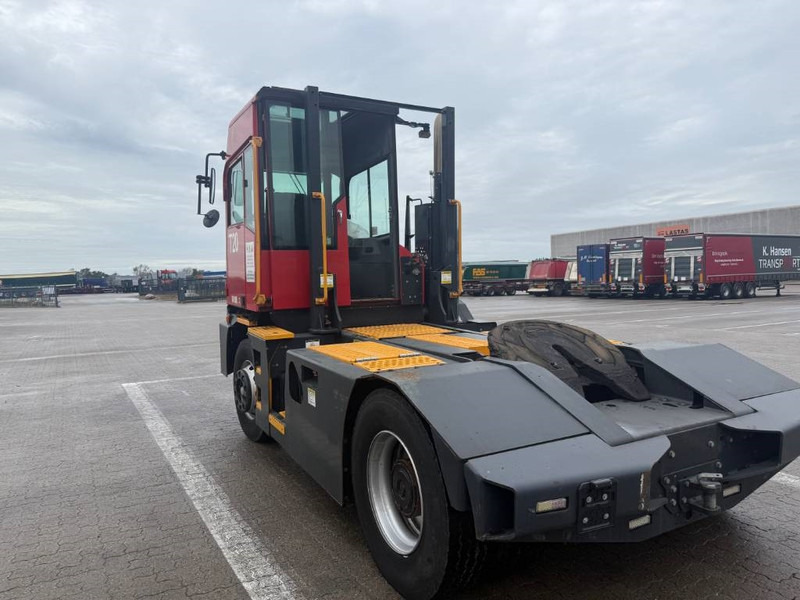 Kalmar Terminal tractor / Terminal-Zugmaschine / - Tracteur routier: photos 5 Kalmar Terminal tractor / Terminal-Zugmaschine / - Tracteur routier: photos 5
