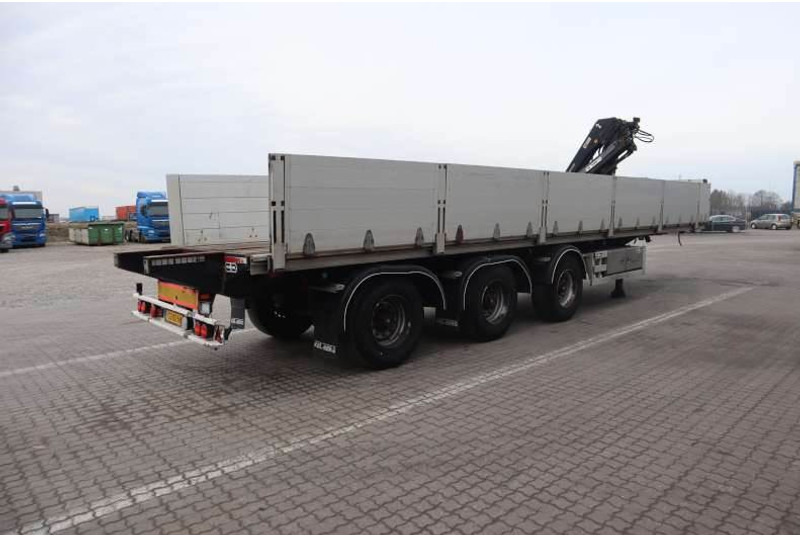 Van Hool Cranetrailer/Krantrailer/Kranauflieger - Semi-remorque plateau: photos 3 Van Hool Cranetrailer/Krantrailer/Kranauflieger - Semi-remorque plateau: photos 3