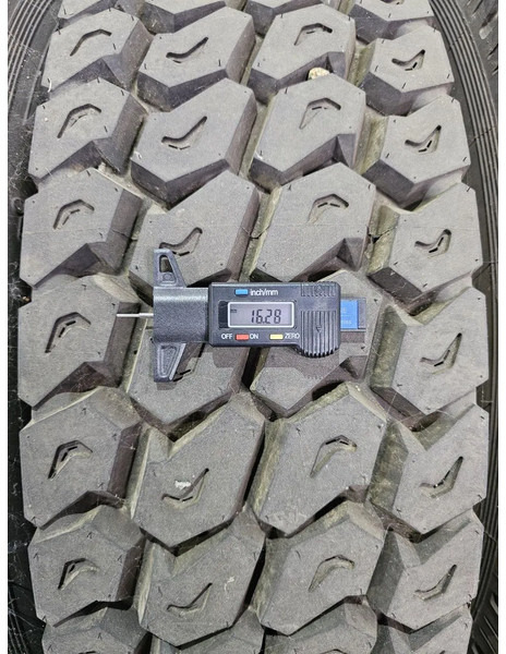 Continental 275/70R22.5 - Pneu pour Camion: photos 3 Continental 275/70R22.5 - Pneu pour Camion: photos 3