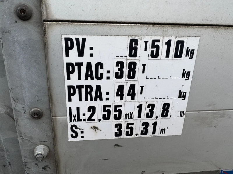 Semi-remorque rideaux coulissants Fliegl SDS 380 Dhollandia DHSMR.20 2000 KG: photos 9 Semi-remorque rideaux coulissants Fliegl SDS 380 Dhollandia DHSMR.20 2000 KG: photos 9