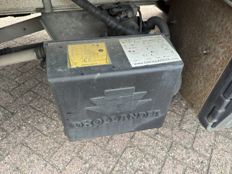 Semi-remorque rideaux coulissants Fliegl SDS 380 Dhollandia DHSMR.20 2000 KG: photos 12 Semi-remorque rideaux coulissants Fliegl SDS 380 Dhollandia DHSMR.20 2000 KG: photos 12