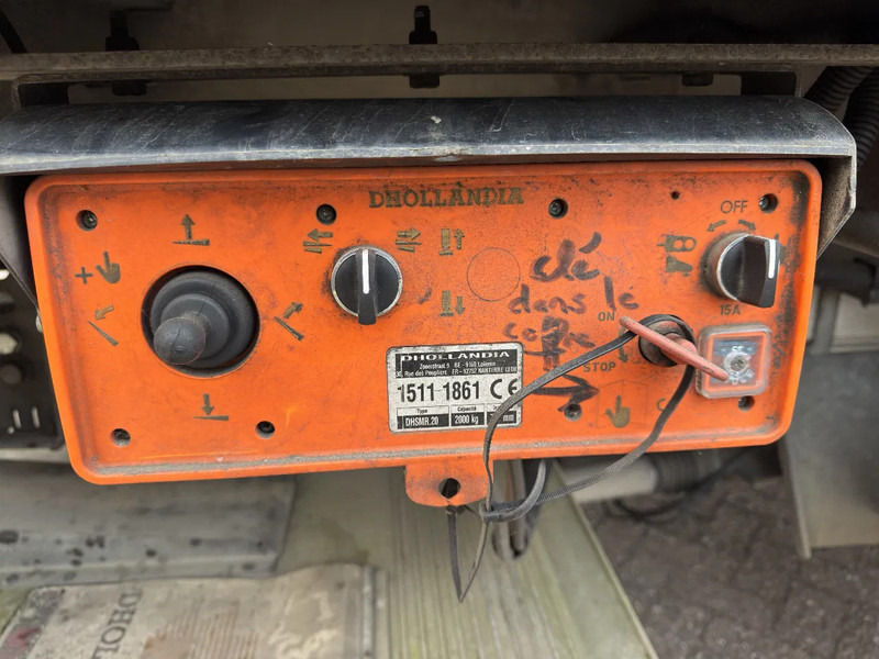 Semi-remorque rideaux coulissants Fliegl SDS 380 Dhollandia DHSMR.20 2000 KG: photos 13 Semi-remorque rideaux coulissants Fliegl SDS 380 Dhollandia DHSMR.20 2000 KG: photos 13