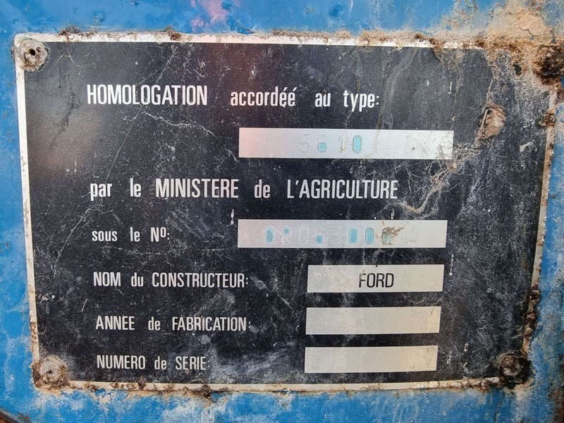 Tracteur agricole Ford 5610: photos 17 Tracteur agricole Ford 5610: photos 17