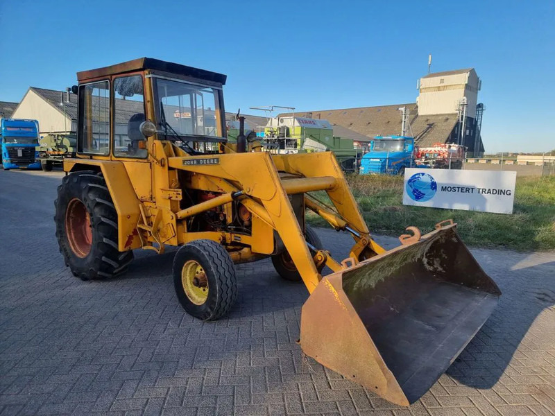 John Deere JD410 - Tracteur agricole: photos 4 John Deere JD410 - Tracteur agricole: photos 4