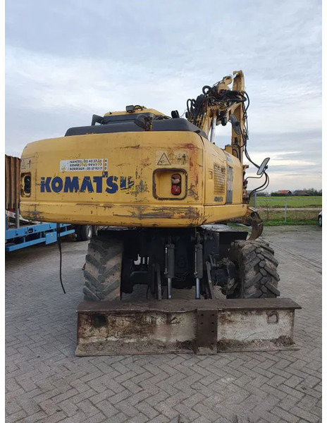 Komatsu PW180-7K - Pelle sur pneus: photos 5 Komatsu PW180-7K - Pelle sur pneus: photos 5