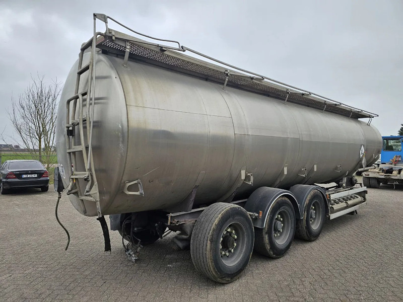 Magyar RVS - INOX - 38.5 M3- 7 Comp. - Semi-remorque citerne: photos 4 Magyar RVS - INOX - 38.5 M3- 7 Comp. - Semi-remorque citerne: photos 4