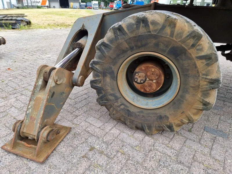 Pelle sur pneus O & K MH6HD: photos 19 Pelle sur pneus O & K MH6HD: photos 19