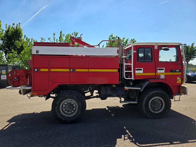Renault Midliner 210 M210 - Camion de pompier: photos 4 Renault Midliner 210 M210 - Camion de pompier: photos 4