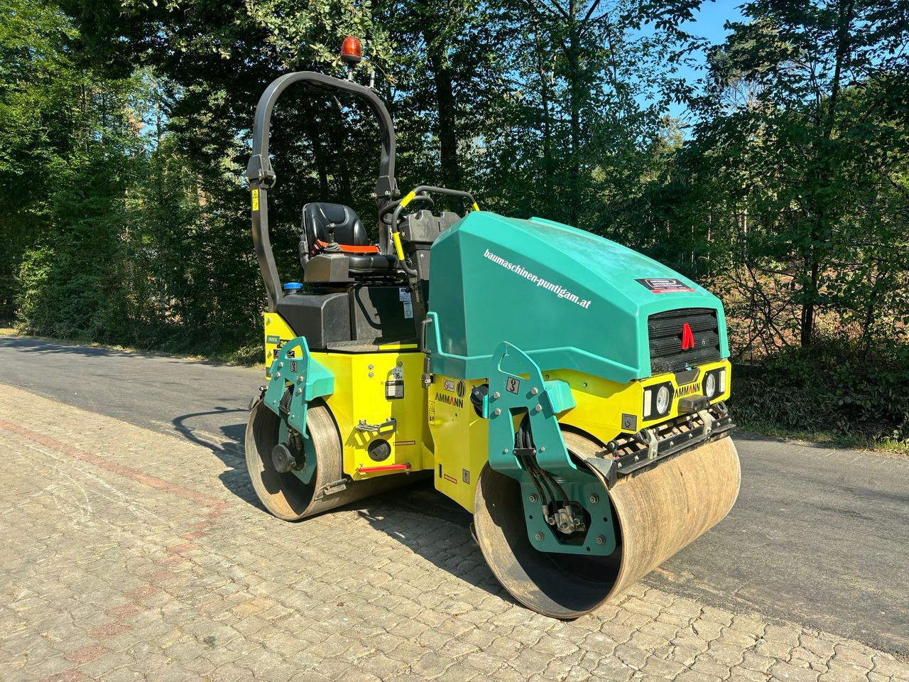 AMMANN ARX 26.1 - Mini compacteur: photos 4 AMMANN ARX 26.1 - Mini compacteur: photos 4