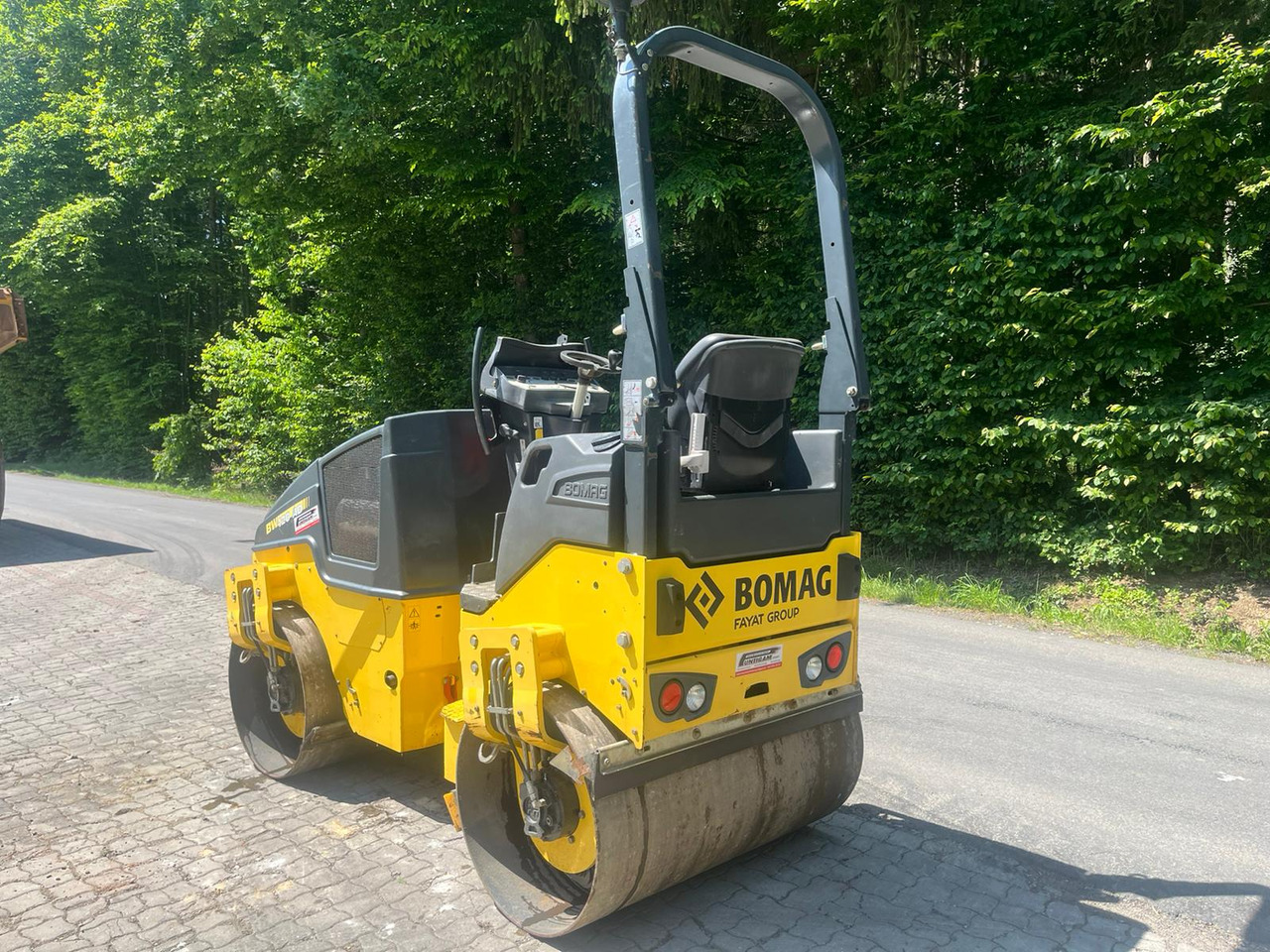 BOMAG BW 120 AD-5 - Mini compacteur: photos 5 BOMAG BW 120 AD-5 - Mini compacteur: photos 5