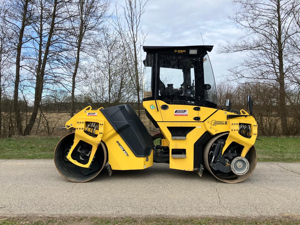 BOMAG BW 151 AD-5 AM - Compacteur: photos 2 BOMAG BW 151 AD-5 AM - Compacteur: photos 2