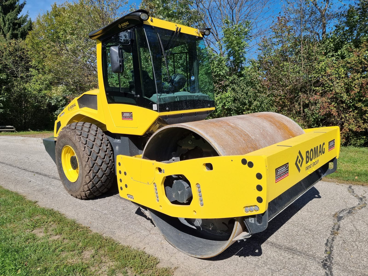 BOMAG BW 213 D-5 PL - Compacteur: photos 5 BOMAG BW 213 D-5 PL - Compacteur: photos 5