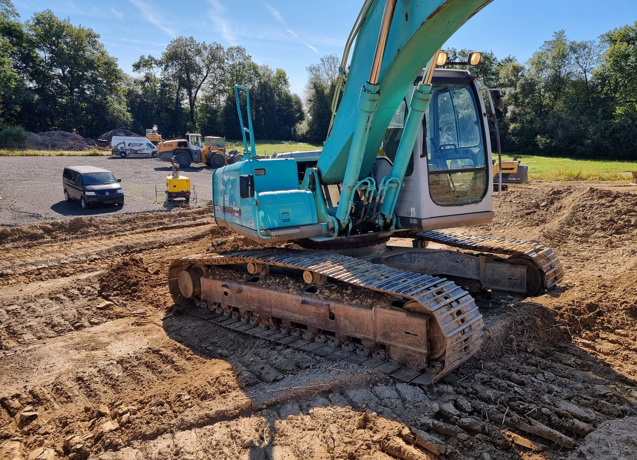 KOBELCO SK 210 NLC-6E - Pelle sur chenille: photos 4 KOBELCO SK 210 NLC-6E - Pelle sur chenille: photos 4