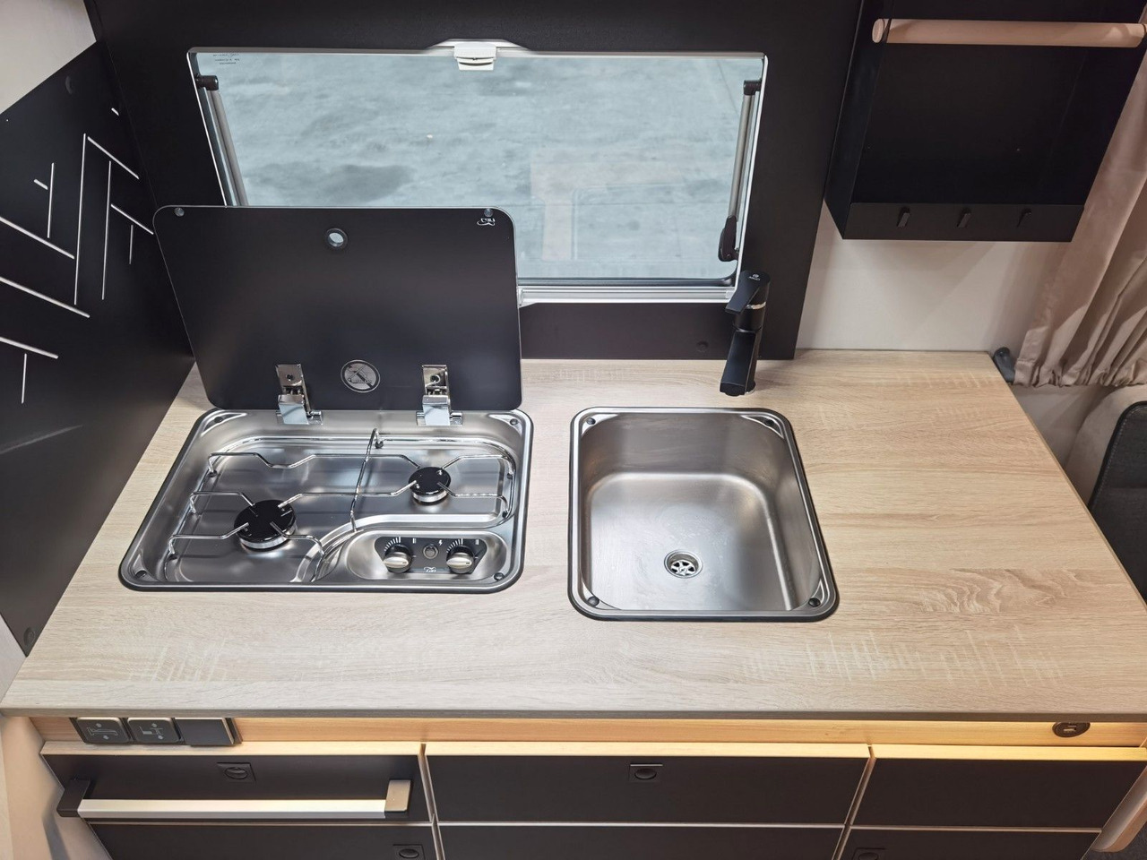 Camping-car profilé Chausson 640 ETAPE LINE /-2025- / XXL - HUBBETT & RAUMBAD: photos 18 Camping-car profilé Chausson 640 ETAPE LINE /-2025- / XXL - HUBBETT & RAUMBAD: photos 18