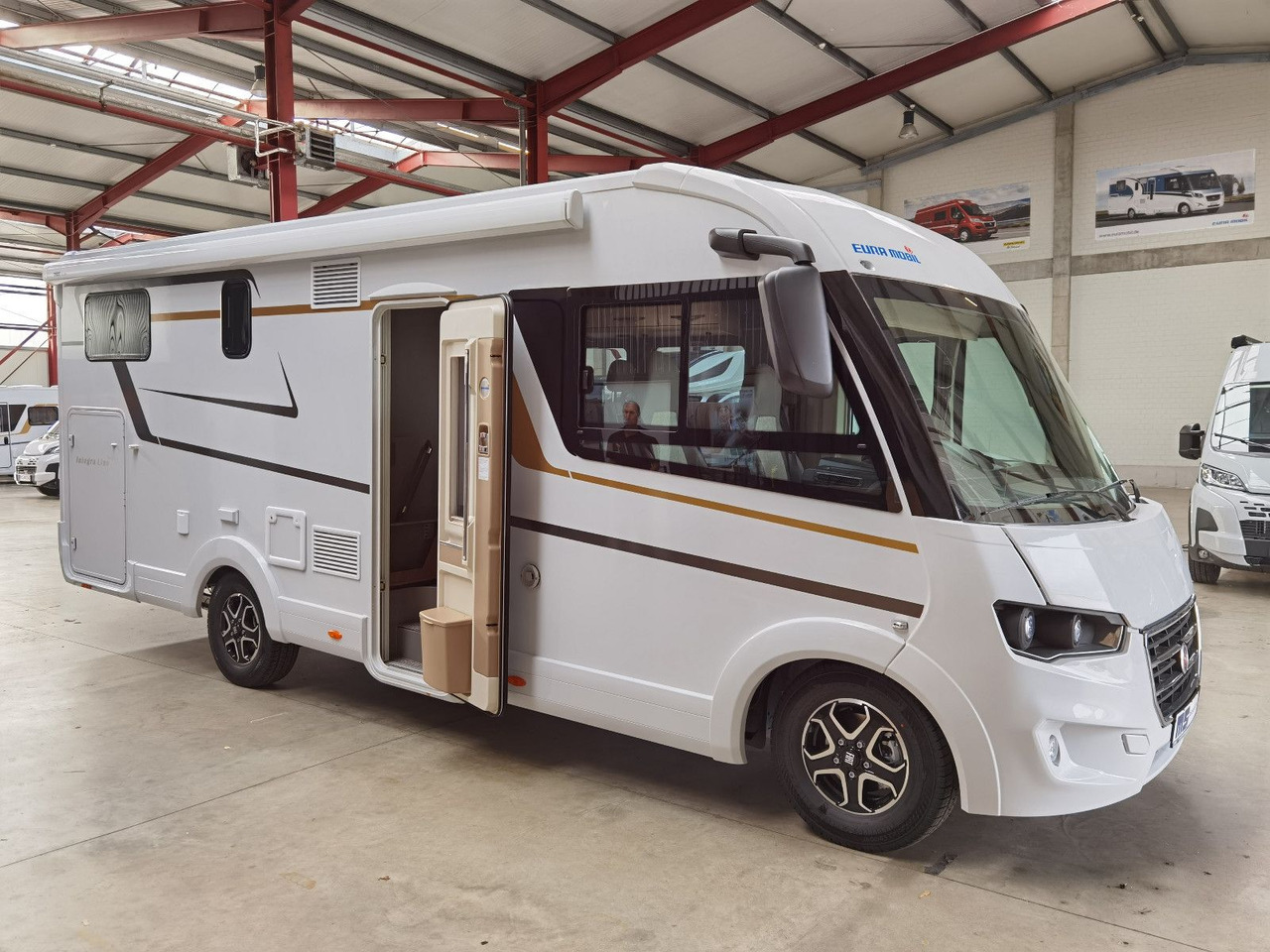 Camping-car intégral Eura Mobil INTEGRA LINE 720 EB /-2026- /8G-180PS/PLUS-PAKET: photos 8
