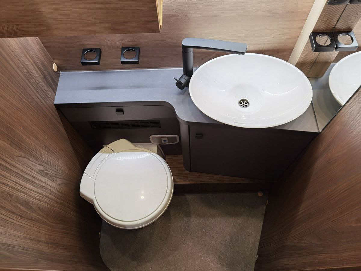 Camping-car intégral Eura Mobil INTEGRA LINE 720 EB /-2026- /8G-180PS/PLUS-PAKET: photos 23