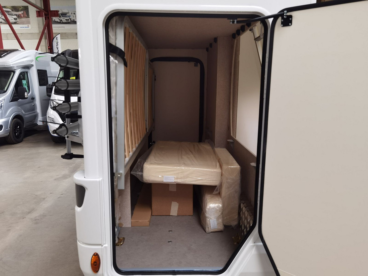 Camping-car capucine Forster A 699 VB / - MODELL 2025- / 140PS / ETAGENBETTEN: photos 12