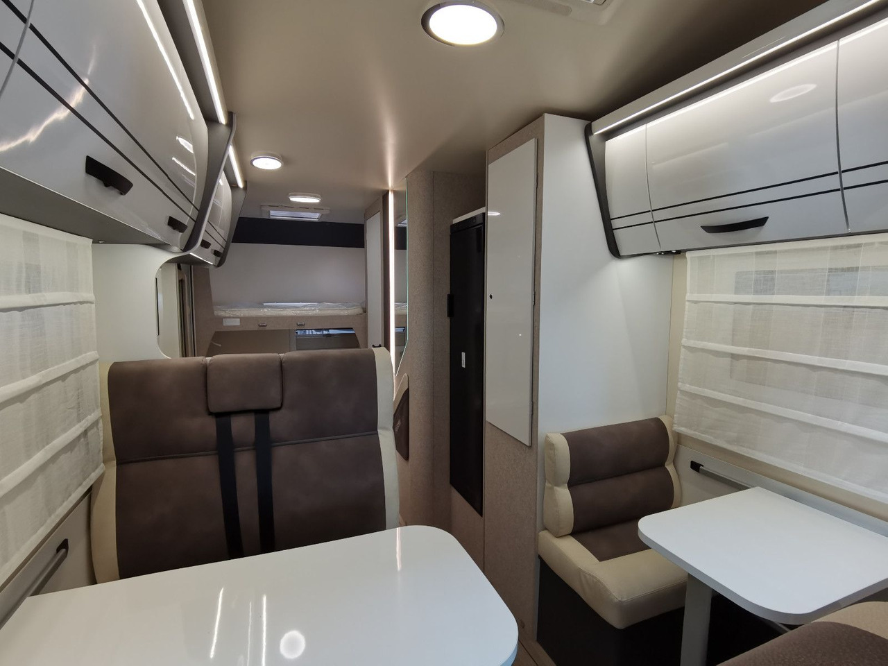 Camping-car capucine Forster A 699 VB / - MODELL 2025- / 140PS / ETAGENBETTEN: photos 16