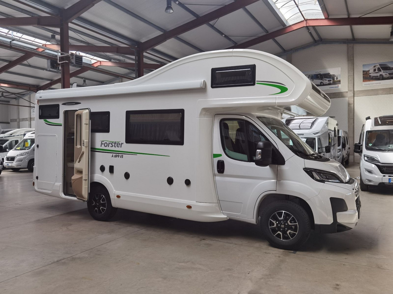 Camping-car capucine Forster A 699 VB / - MODELL 2025- / 140PS / ETAGENBETTEN: photos 9