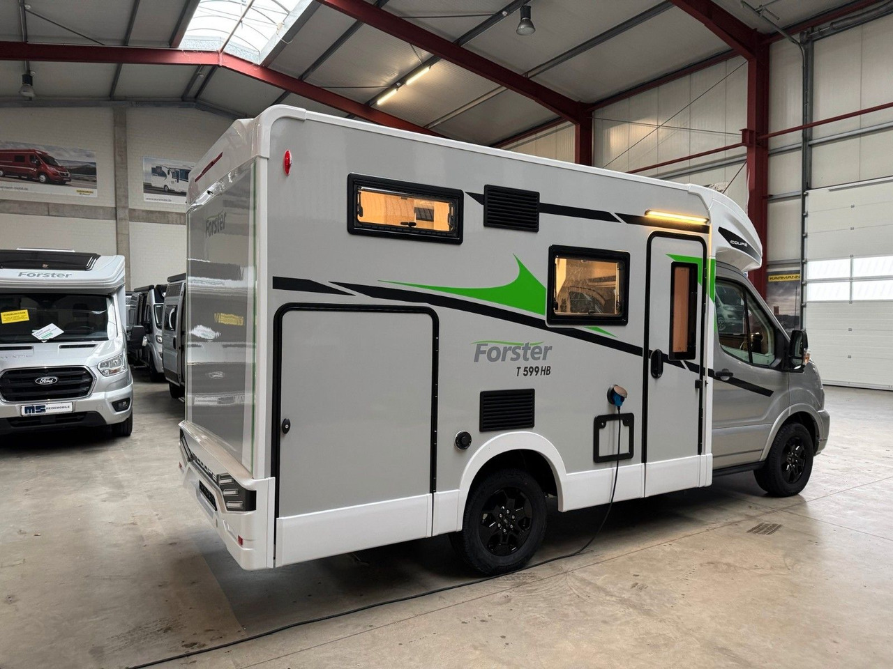 Forster T 599 HBN COUPÈ /-2026-/ 165PS-8G / SILVER-PAKET - Camping-car profilé: photos 4 Forster T 599 HBN COUPÈ /-2026-/ 165PS-8G / SILVER-PAKET - Camping-car profilé: photos 4