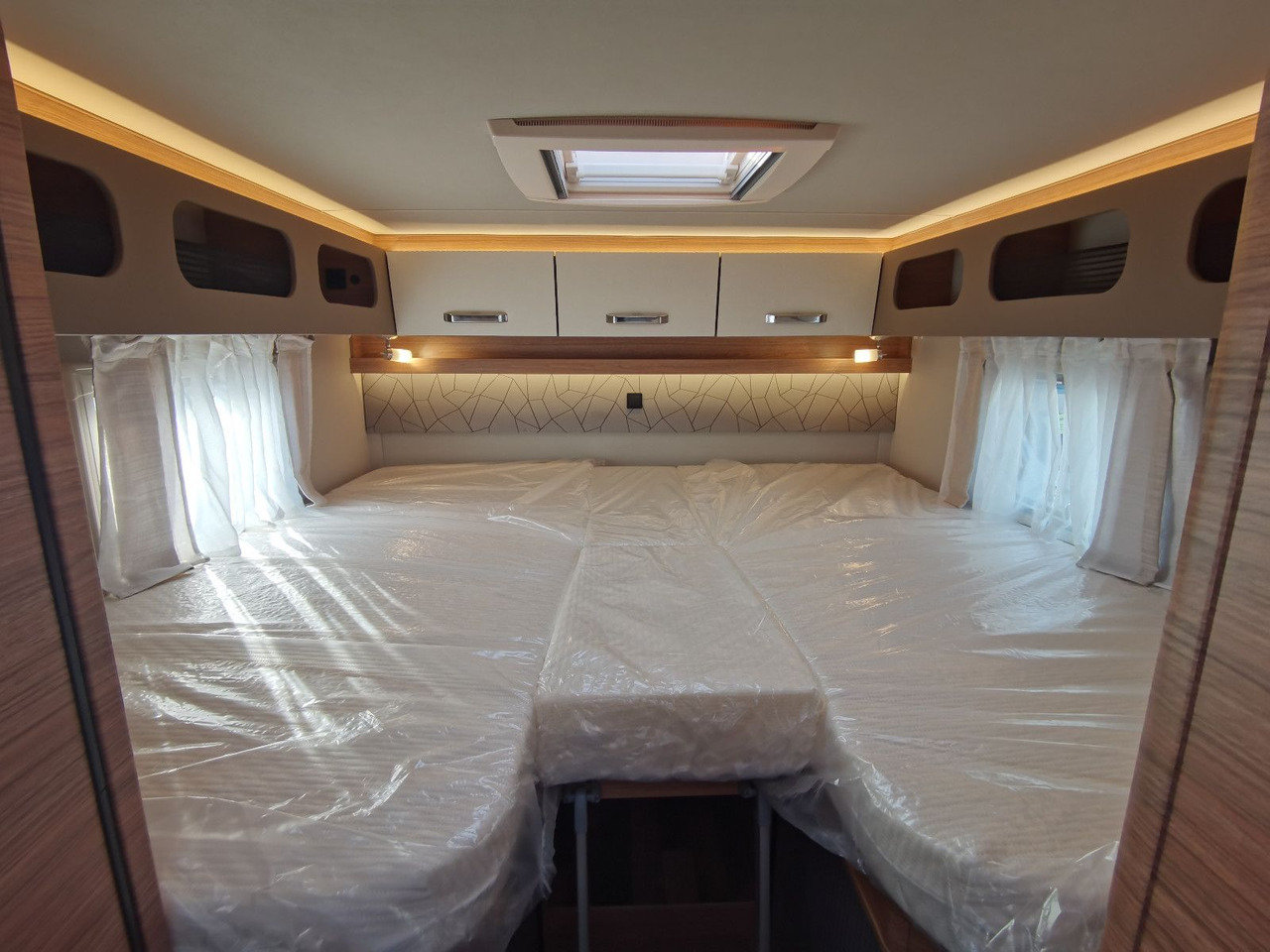 Camping-car profilé Weinsberg CARACOMPACT 600 MEG PEPPER /-2025-/ 8G.AUTOMATIK: photos 15