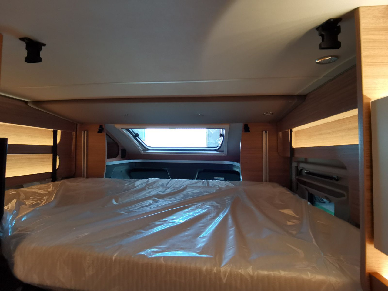 Weinsberg CARACOMPACT SUITE 640 MEG PEPPER / - MODELL 2025 en crédit-bail Weinsberg CARACOMPACT SUITE 640 MEG PEPPER / - MODELL 2025: photos 19