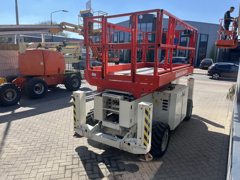 Genie GS 2669 RT  Hoogwerker / arbeitsbuhne - Nacelle ciseaux: photos 5 Genie GS 2669 RT  Hoogwerker / arbeitsbuhne - Nacelle ciseaux: photos 5