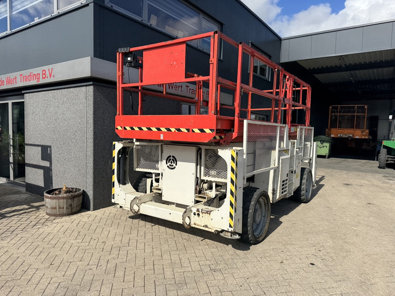 Genie GS 3390 RT Schaarhoogwerker / Scissor Lift / Arbeitsbuhne 12mtr werkhoogte 4x4 Deutz DIESEL 2013 - Nacelle ciseaux: photos 4 Genie GS 3390 RT Schaarhoogwerker / Scissor Lift / Arbeitsbuhne 12mtr werkhoogte 4x4 Deutz DIESEL 2013 - Nacelle ciseaux: photos 4