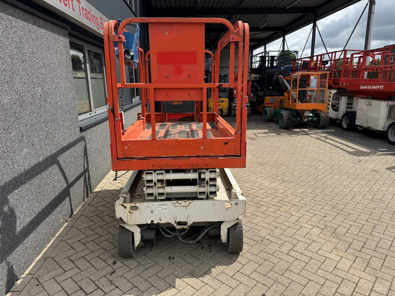 Genie GS2046 schaarlift schaar hoogwerker 2012 uur 8mtr werkhoogte - Nacelle ciseaux: photos 5 Genie GS2046 schaarlift schaar hoogwerker 2012 uur 8mtr werkhoogte - Nacelle ciseaux: photos 5