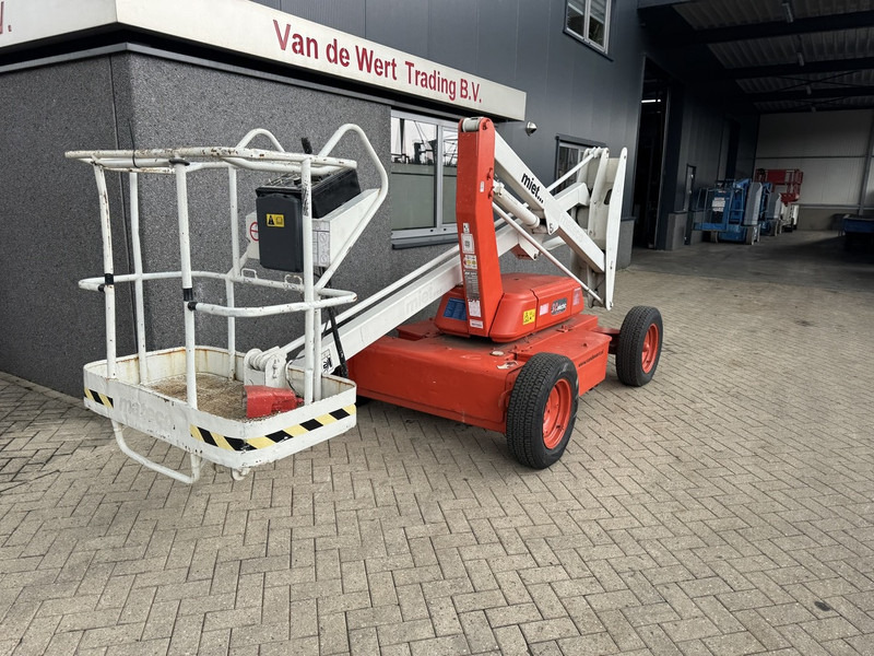 JLG 30 E Knikarmhoogwerker / Arbeitsbuhne 11,1M werkhoogte Elektrisch 1999 - Nacelle articulée: photos 3 JLG 30 E Knikarmhoogwerker / Arbeitsbuhne 11,1M werkhoogte Elektrisch 1999 - Nacelle articulée: photos 3