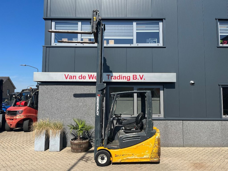 Jungheinrich EFG216K Heftruck Jungheinrich EFG216K Duplo 360 Freelift/Sideshift/vorkversteller Elektrisch Accu 2016 - Chariot élévateur électrique: photos 2 Jungheinrich EFG216K Heftruck Jungheinrich EFG216K Duplo 360 Freelift/Sideshift/vorkversteller Elektrisch Accu 2016 - Chariot élévateur électrique: photos 2