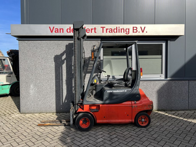 Linde E20P Heftruck Linde E20P Duplo 400 Sideshift elektrisch - Chariot élévateur électrique: photos 1 Linde E20P Heftruck Linde E20P Duplo 400 Sideshift elektrisch - Chariot élévateur électrique: photos 1