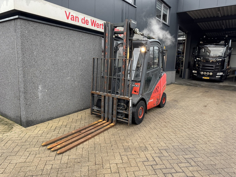 Linde H30T-01 Duplo 365 Sideshift / Vorkversteller LPG 2012 - Chariot élévateur à gaz: photos 3 Linde H30T-01 Duplo 365 Sideshift / Vorkversteller LPG 2012 - Chariot élévateur à gaz: photos 3