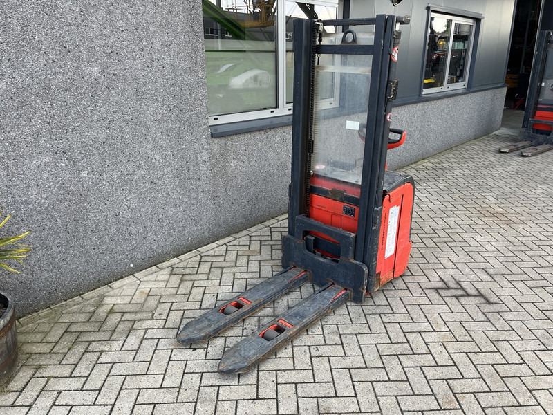 Linde stapelaar heftruck LINDE L14 duplo300cm 188uur 2014 - Gerbeur: photos 5 Linde stapelaar heftruck LINDE L14 duplo300cm 188uur 2014 - Gerbeur: photos 5