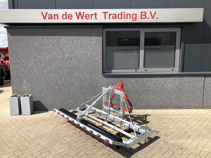 Wertcon PISTESLEEP PRO Manegevlakker / Bodemvlakker / trac-master 200CM - Outils du sol: photos 1 Wertcon PISTESLEEP PRO Manegevlakker / Bodemvlakker / trac-master 200CM - Outils du sol: photos 1