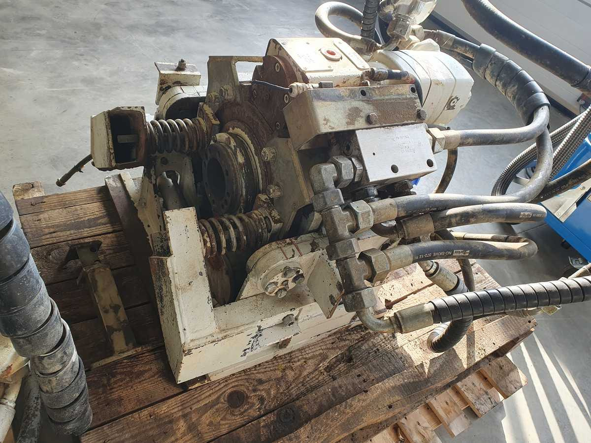 Eurodrill RH 1400 - Foreuse: photos 1 Eurodrill RH 1400 - Foreuse: photos 1