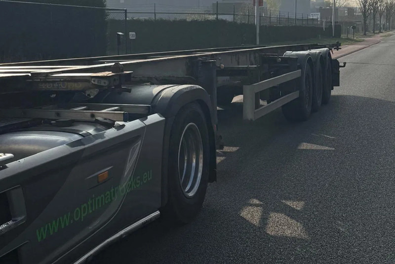 Fruehauf Containertransport - Semi-remorque porte-conteneur/ Caisse mobile: photos 4 Fruehauf Containertransport - Semi-remorque porte-conteneur/ Caisse mobile: photos 4