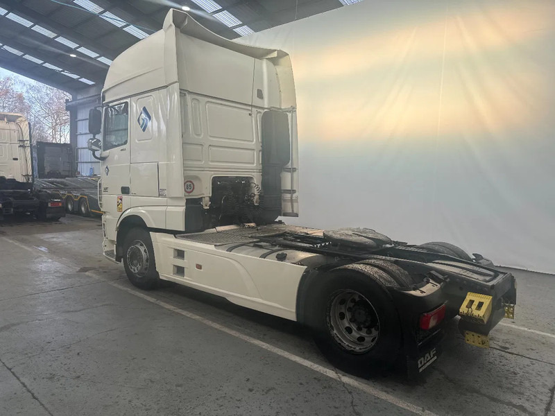DAF XF 106.460 SUPERSPACECAB - Tracteur routier: photos 3 DAF XF 106.460 SUPERSPACECAB - Tracteur routier: photos 3