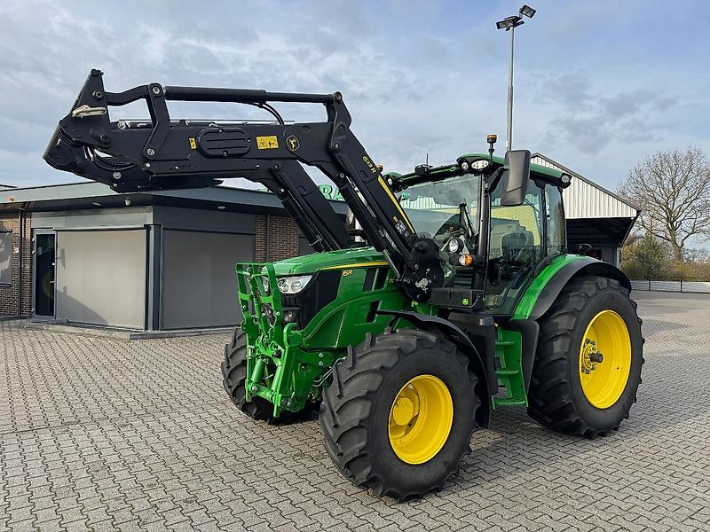 John Deere 6R110 AP 50KM COMMAND-PRO + VOORLADER G5-DISPLAY!!! - Tracteur agricole: photos 1 John Deere 6R110 AP 50KM COMMAND-PRO + VOORLADER G5-DISPLAY!!! - Tracteur agricole: photos 1