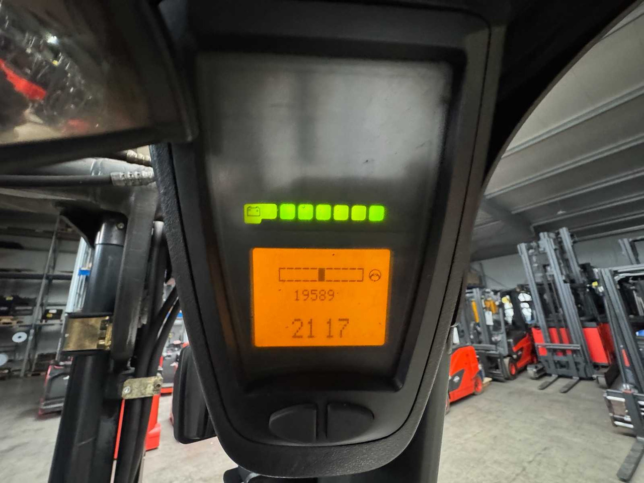 Chariot élévateur 04/2021 LINDE E16 1.600 KG 3.+4.: photos 13 Chariot élévateur 04/2021 LINDE E16 1.600 KG 3.+4.: photos 13