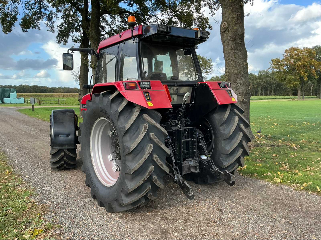 1993 CASE IH MAXXUM 5150 ALL-WHEEL DRIVE FARM TRACTOR - Tracteur agricole: photos 3 1993 CASE IH MAXXUM 5150 ALL-WHEEL DRIVE FARM TRACTOR - Tracteur agricole: photos 3